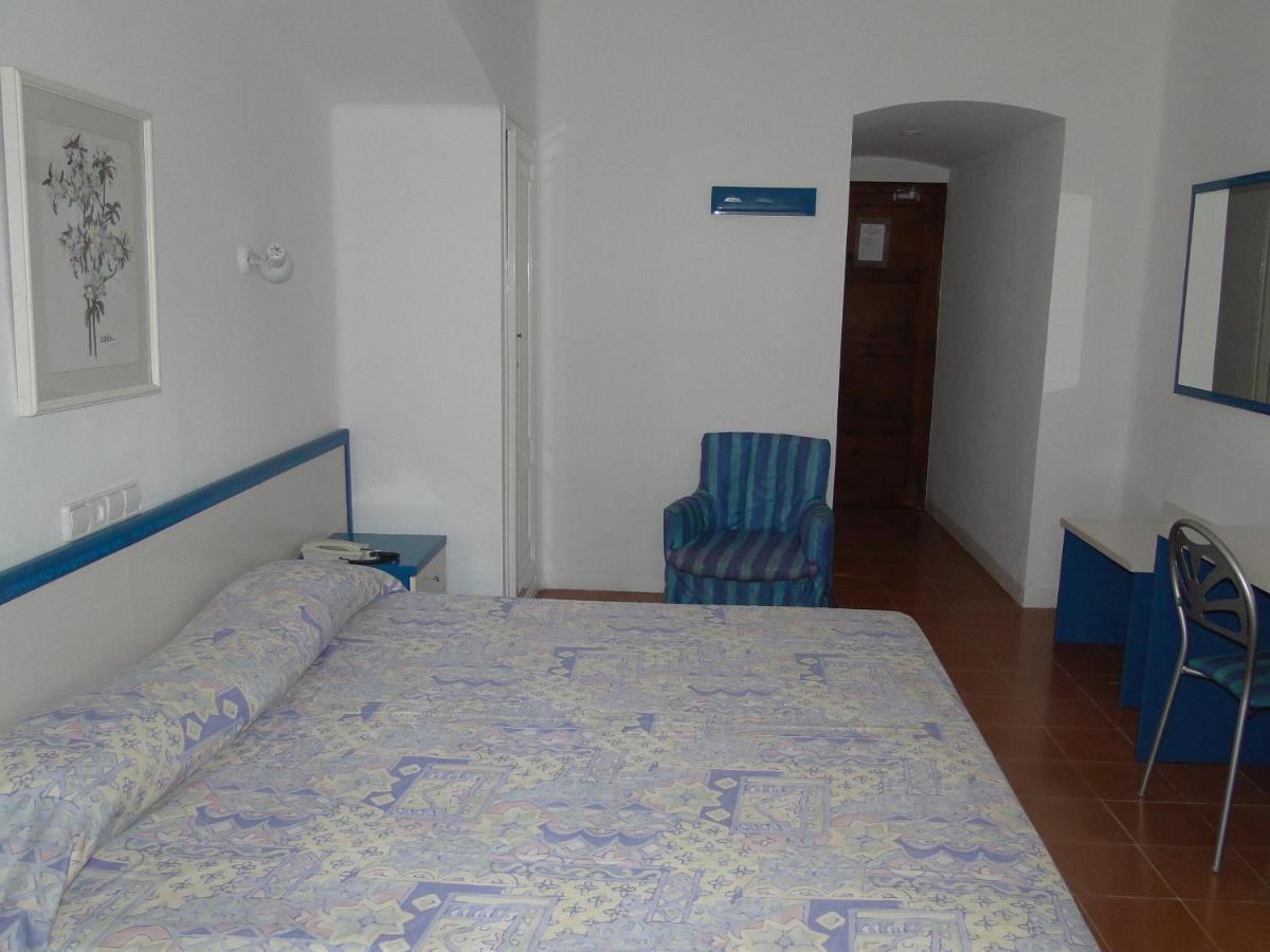 Hotel La Torre Calella De Palafrugell Værelse billede